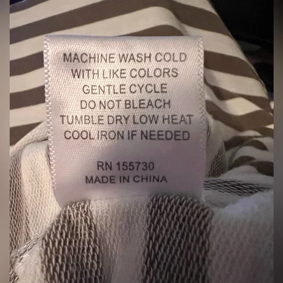 Stripped Green and White T-shirt Jane+Delancey Size Large - Picture 6 of 7